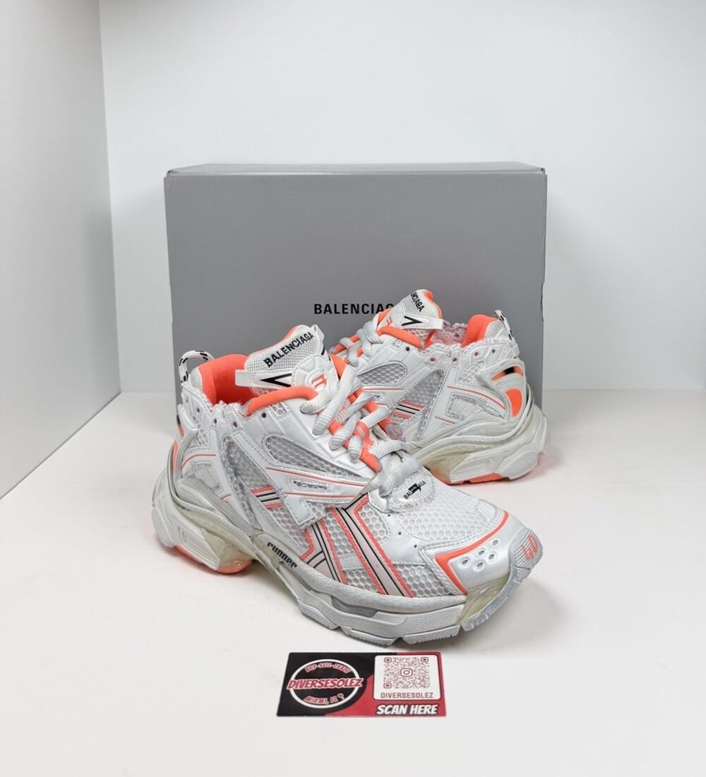 Size 40EU/7US - Balenciaga Runner White/Runner Sneakers🧡 NEW/RETAIL $1.2K!